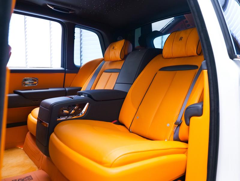 Rolls-Royce Cullinan, 2024 — фото 12 из 12