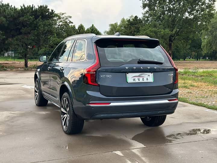 Volvo XC90 Hybrid, 2026 — фото 4 из 9