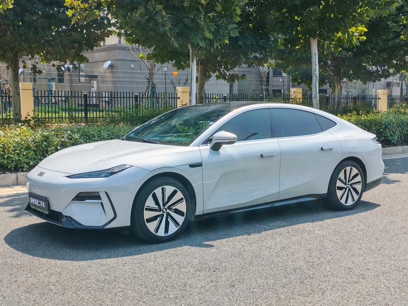 Geely Galaxy E8, 2024 — купить в Ярославле под ключ