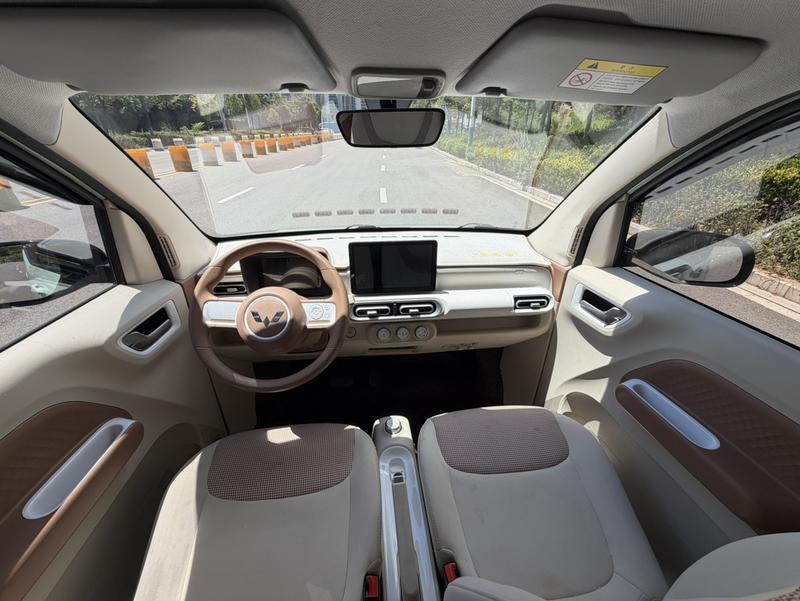 Wuling Mini EV, 2024 — фото 9 из 12