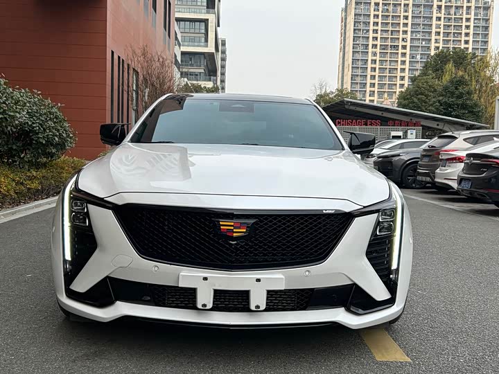 Cadillac CT5, 2024 — фото 2 из 9