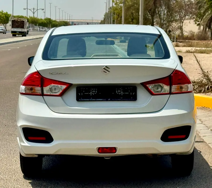Suzuki Ciaz, 2023 — фото 6 из 10