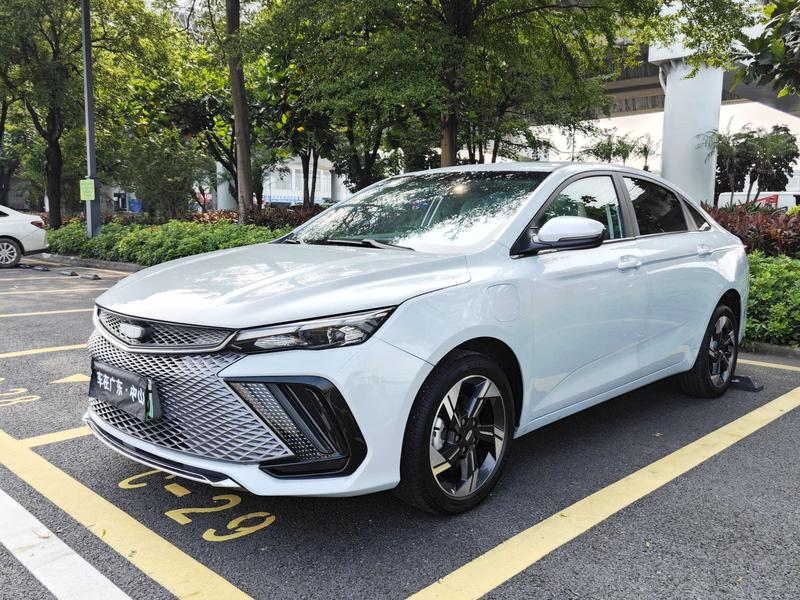 Geely Emgrand L Hi·P Hybrid, 2023 — купить в Санкт-Петербурге под ключ