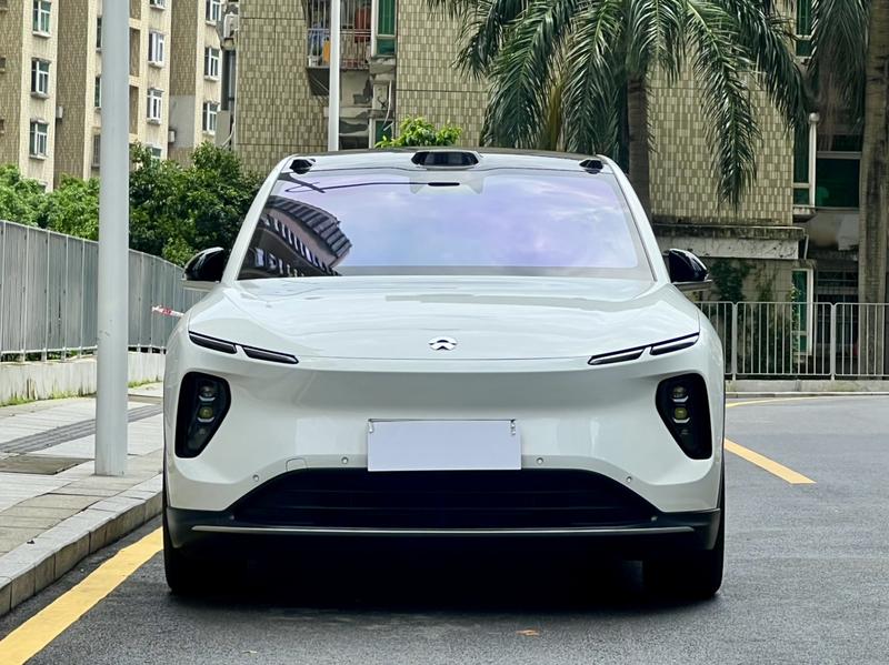 Nio EC6, 2024 — фото 2 из 12