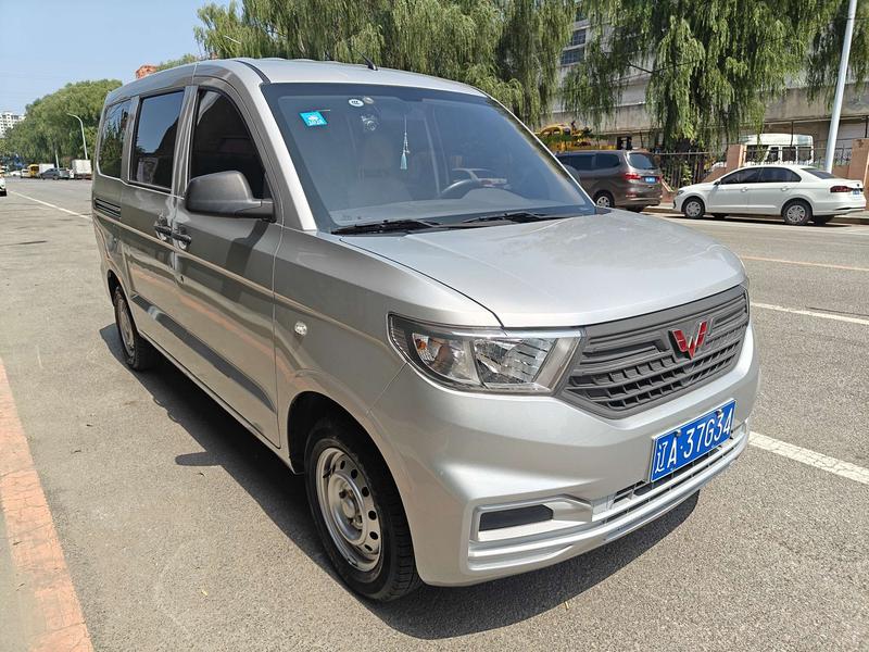 Wuling Hongguang V, 2023 — фото 3 из 12