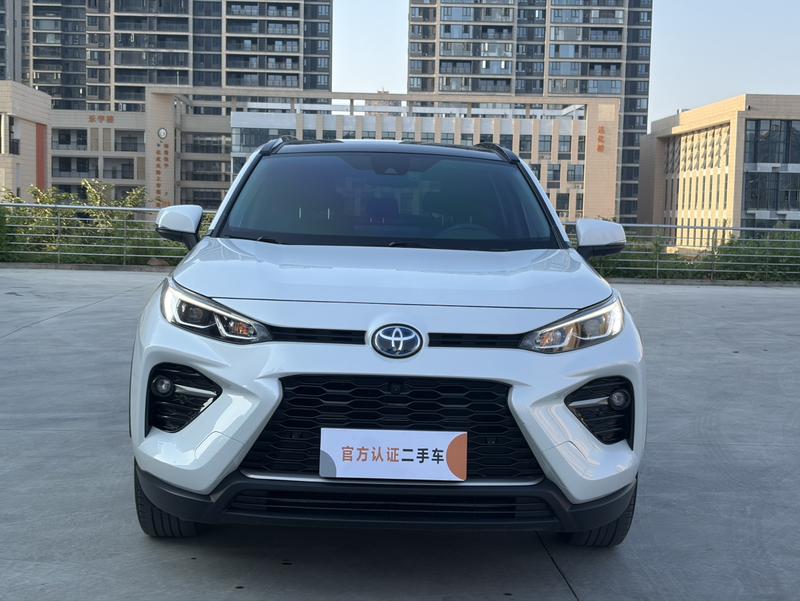 Toyota Wildlander, 2024 — фото 2 из 12