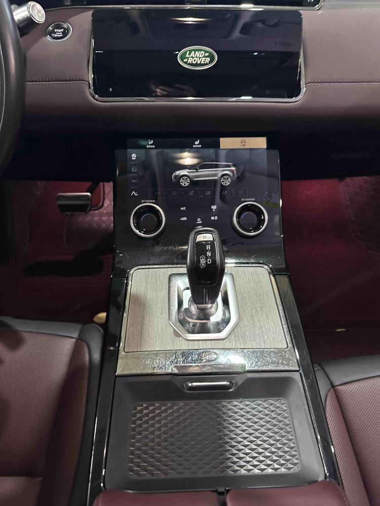 Land Rover Range Rover Evoque L, 2022 — фото 12 из 12