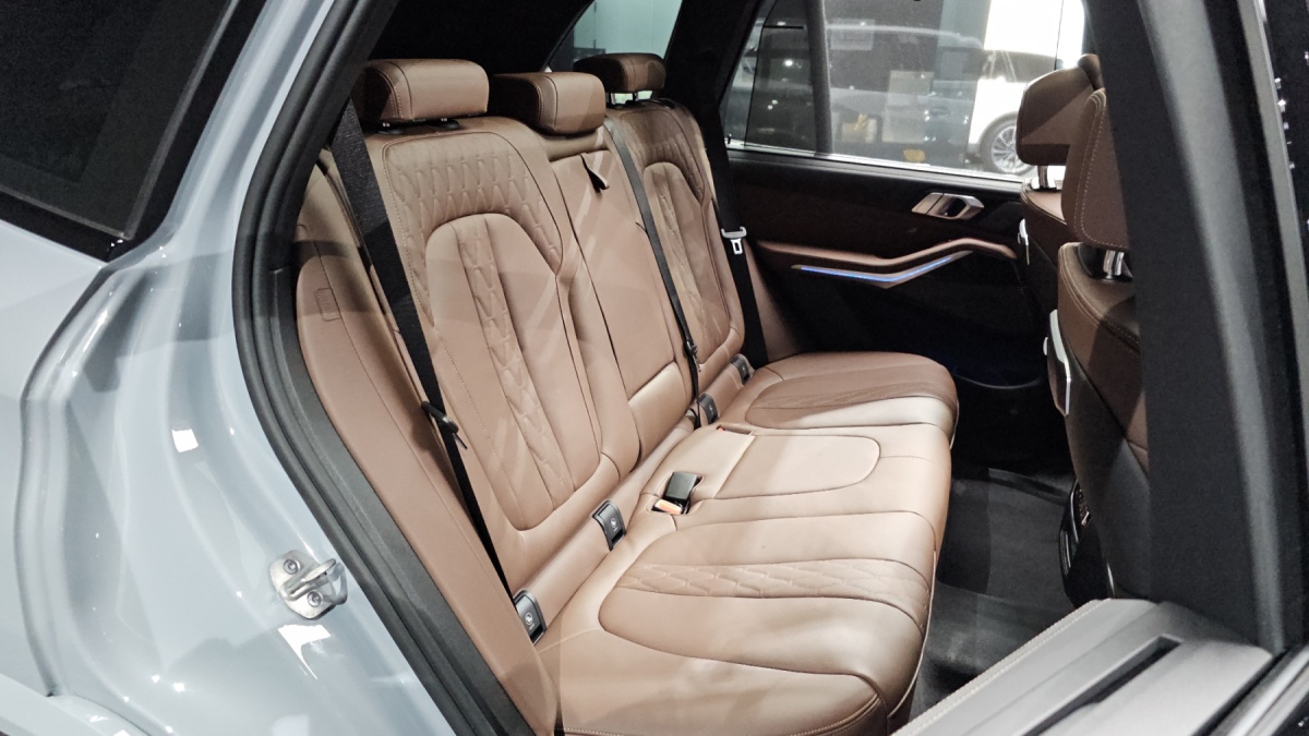 BMW X5, 2025 — фото 10 из 12