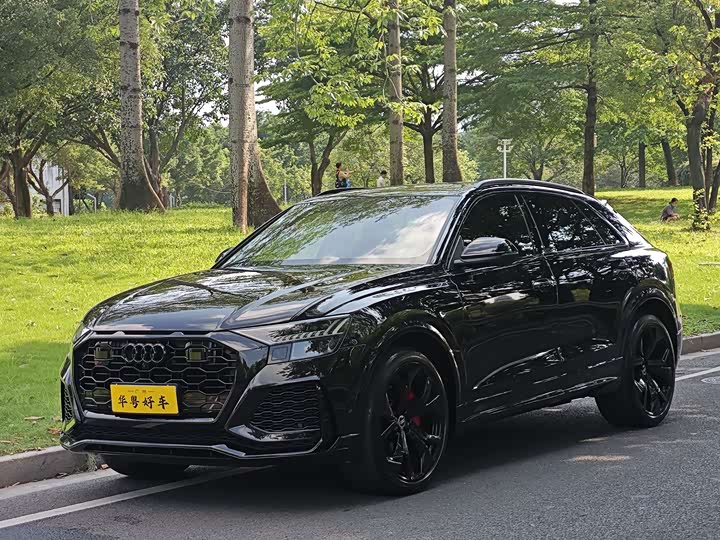 Audi RS Q8, 2022 — купить в Самаре под ключ