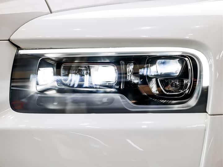 Rolls-Royce Cullinan, 2024 — фото 7 из 9