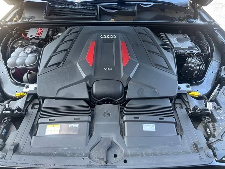 Audi SQ7, 2025 — фото 9 из 9