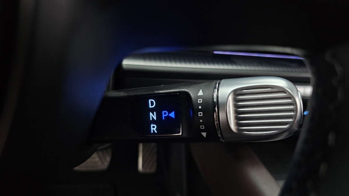 Hyundai Ioniq 6, 2022 — фото 9 из 12