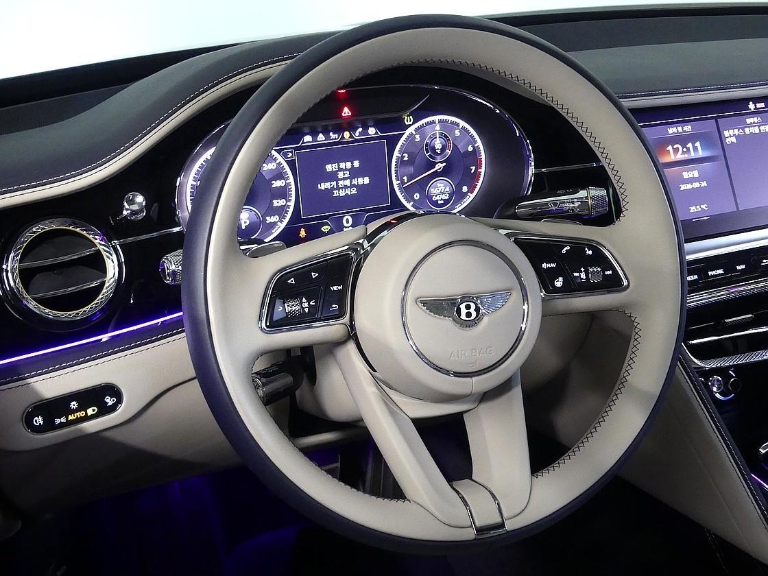 Bentley Flying Spur, 2023 — фото 9 из 12