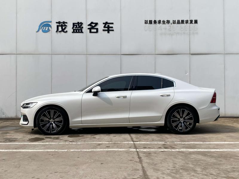 Volvo S60, 2021 — фото 3 из 12
