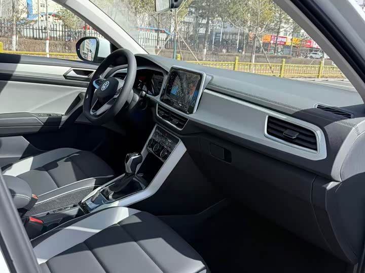 Volkswagen T-Roc, 2025 — фото 8 из 9