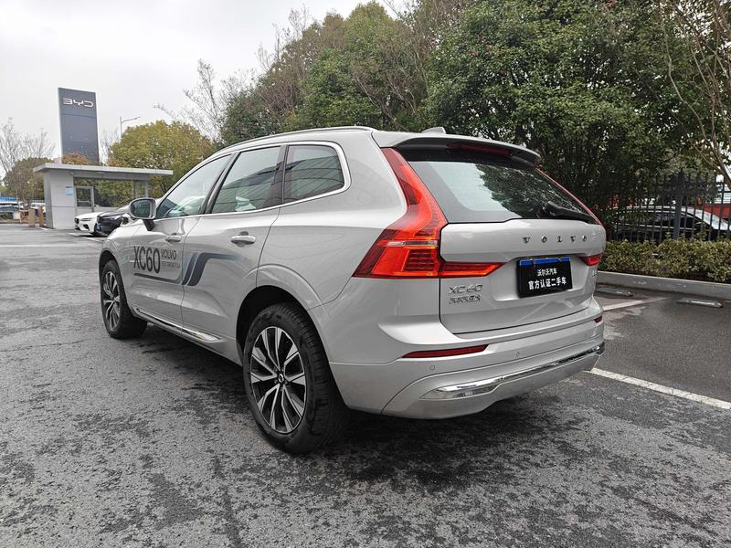 Volvo XC60, 2024 — фото 5 из 12