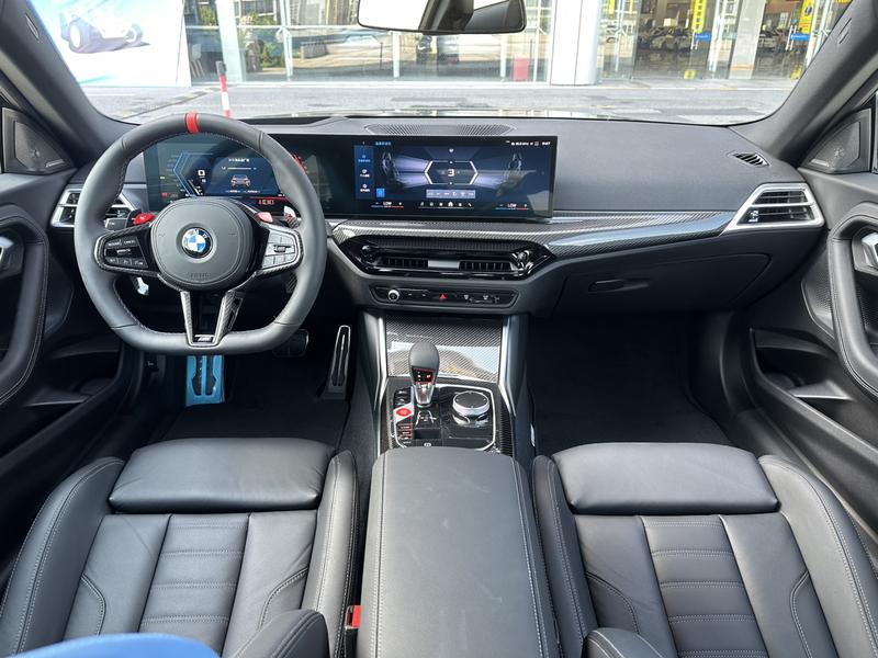 BMW M2, 2026 — фото 8 из 12