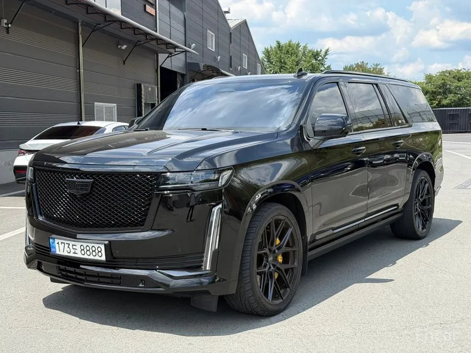 Cadillac Escalade, 2023 — купить в Саранске под ключ