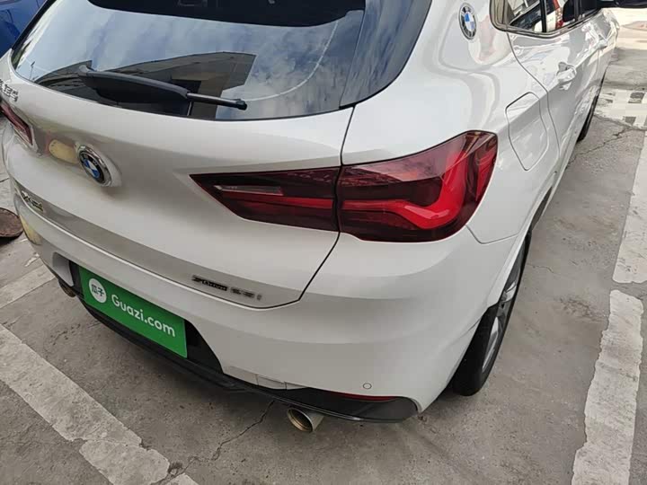 BMW X2, 2022 — фото 8 из 9