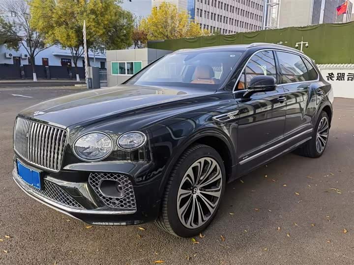 Bentley Bentayga, 2022 — купить в Тамбове под ключ