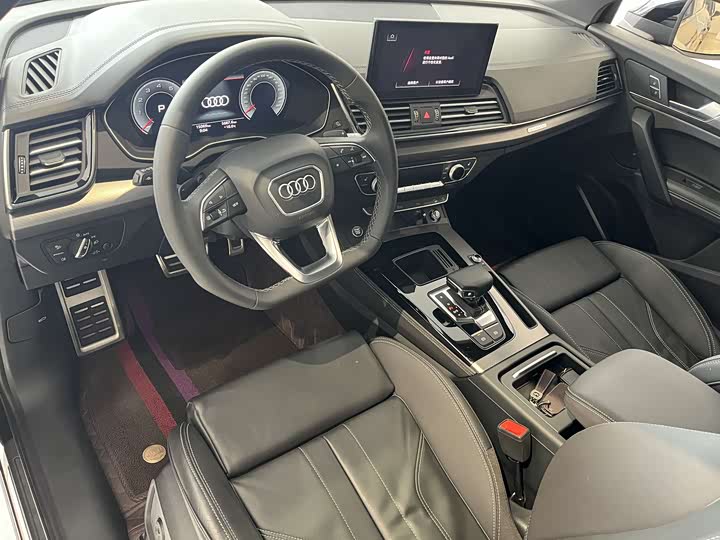 Audi Q5L, 2024 — фото 8 из 9