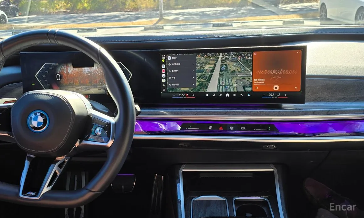 BMW i7, 2023 — фото 7 из 12