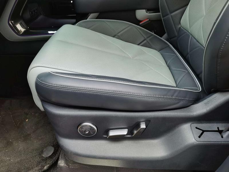 BYD FangChengBao Leopard 5, 2024 — фото 11 из 12