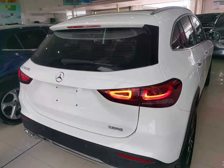 Mercedes-Benz GLA-Class, 2023 — фото 6 из 9