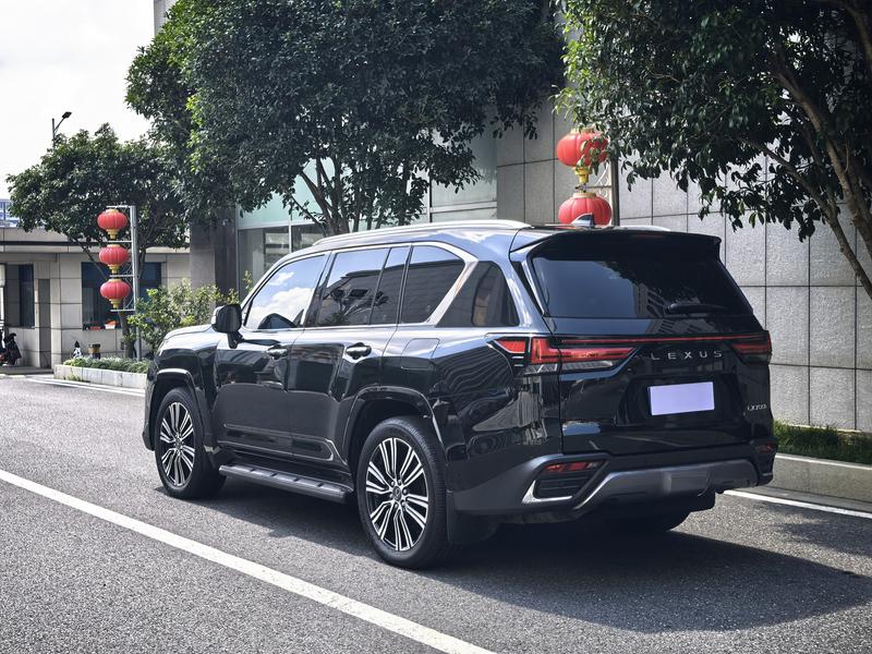 Lexus LX, 2025 — фото 4 из 12