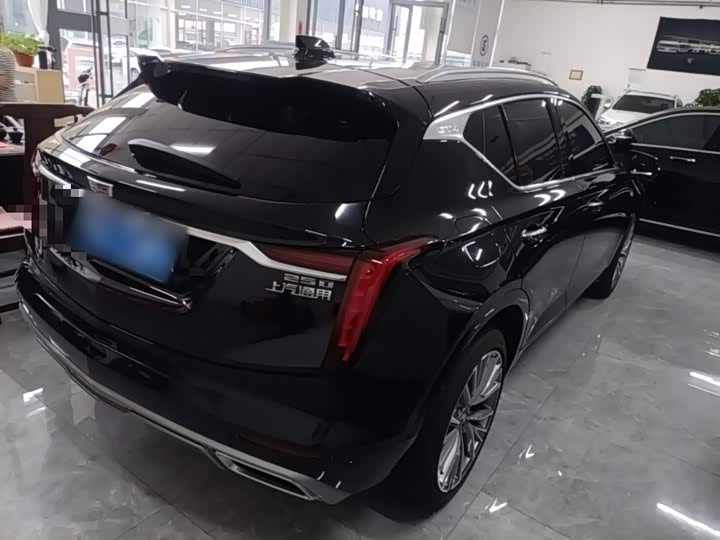 Cadillac GT4, 2023 — фото 7 из 9