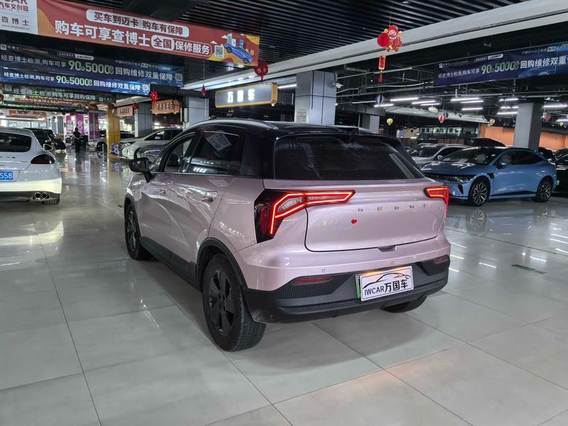 Geely Geometry E Firefly, 2023 — фото 4 из 10