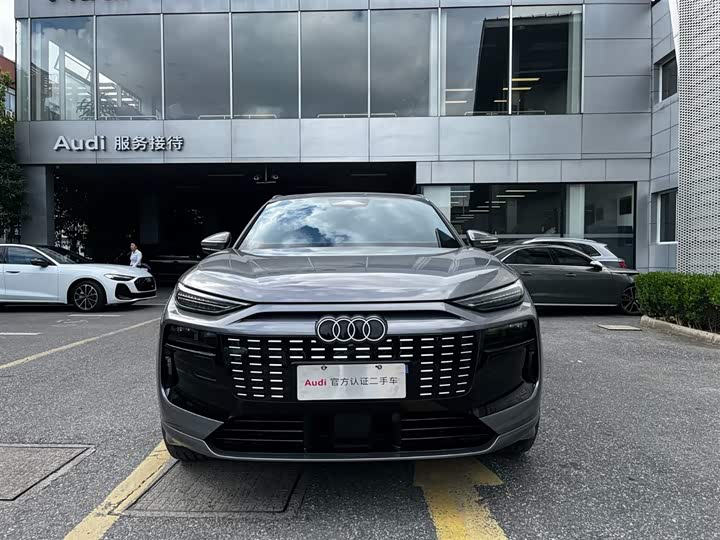 Audi Q6L e-tron, 2026 — фото 2 из 9
