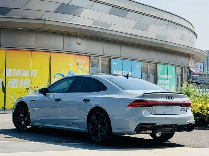 Audi A7L, 2024 — фото 5 из 9