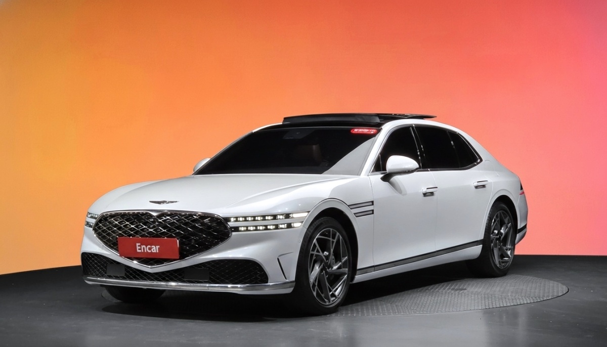 Genesis G90, 2022 — купить в Пензе под ключ