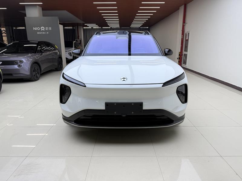 Nio ES6, 2024 — фото 2 из 10