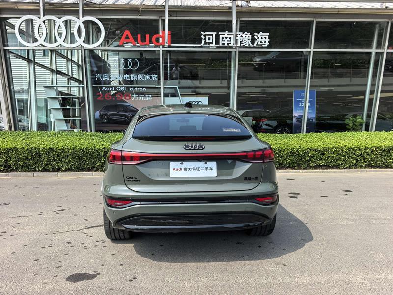 Audi Q6L e-tron Sportback, 2025 — фото 3 из 12