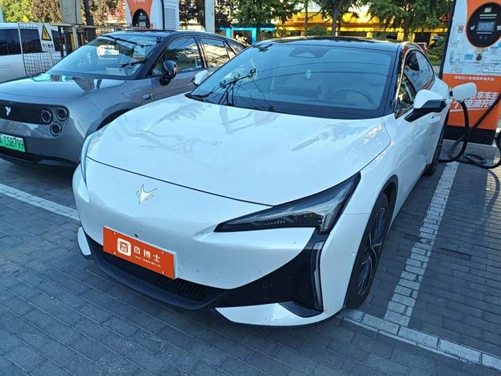 BAIC Arcfox Alpha S5, 2025 — купить в Санкт-Петербурге под ключ