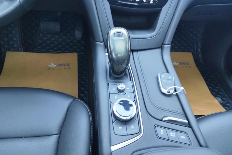 Cadillac XT5, 2023 — фото 11 из 12