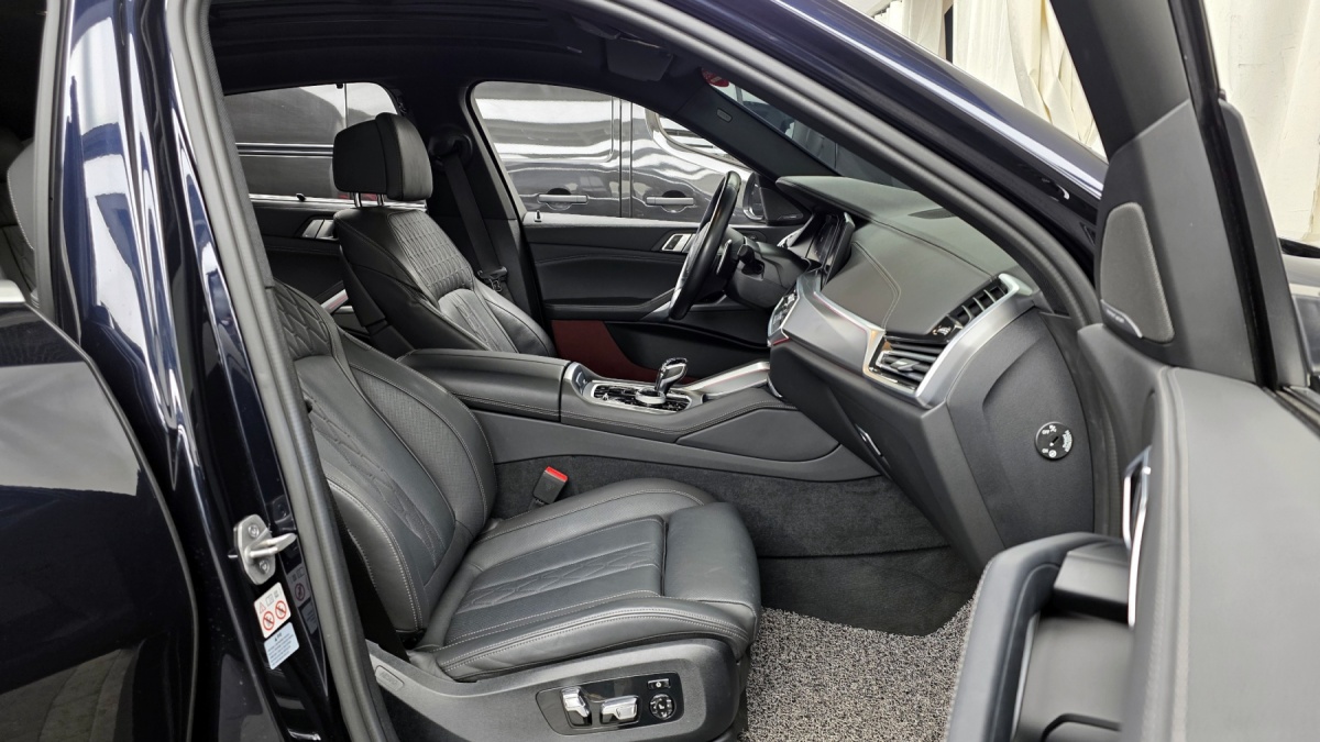 BMW X6, 2022 — фото 11 из 12