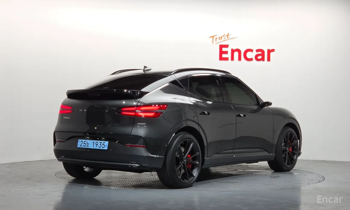 Genesis GV60, 2025 — фото 2 из 12