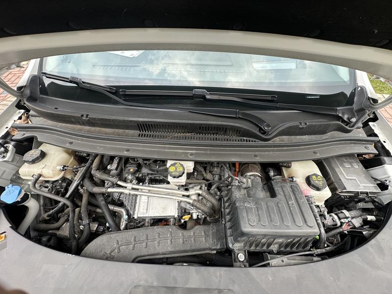 JAC Refine RF8 Hybrid, 2025 — фото 8 из 12