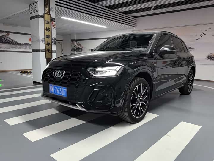 Audi Q5L, 2023 — фото 3 из 9