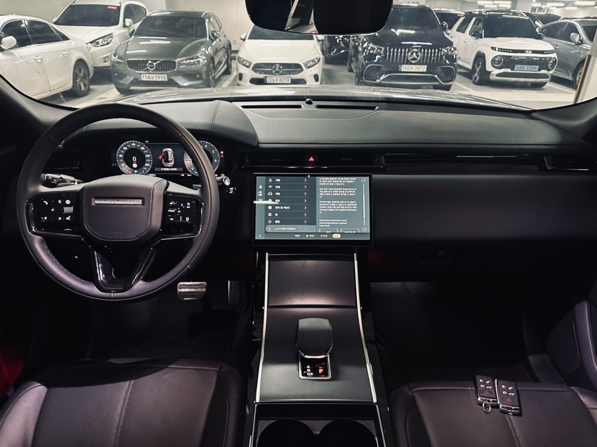 Land Rover Range Rover Velar, 2025 — фото 6 из 12