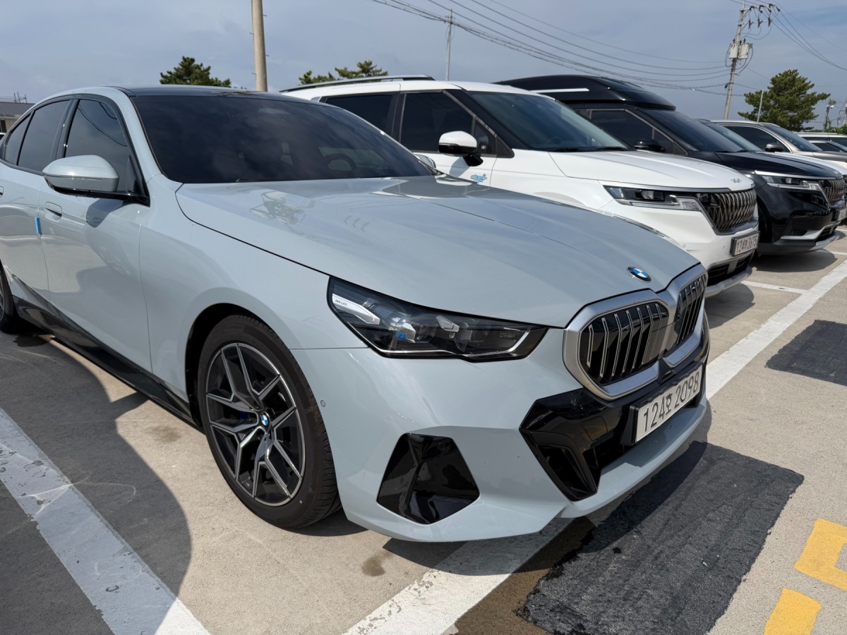 BMW 5 Series, 2025 — купить в Туле под ключ