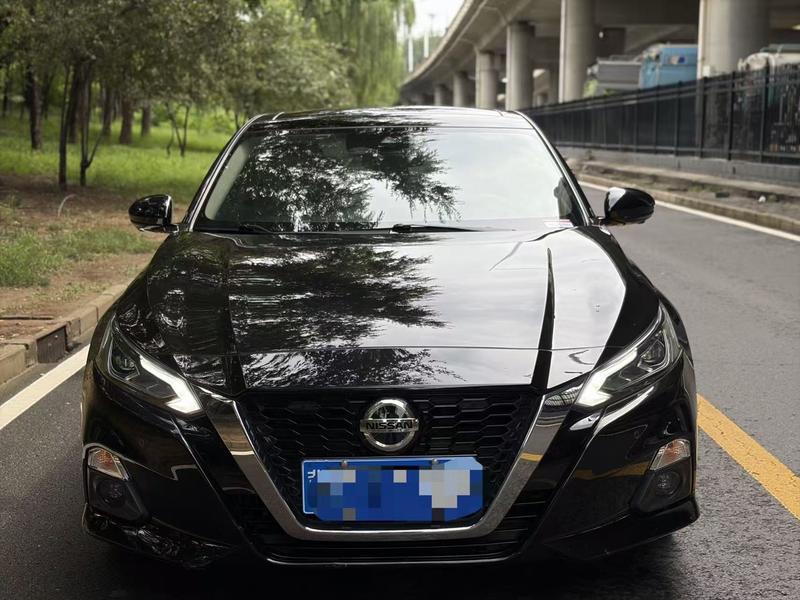 Nissan Teana, 2022 — фото 2 из 11