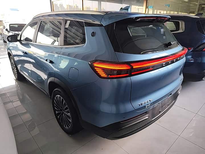 Chery Tiggo 8 Plus C-DM, 2024 — фото 5 из 9