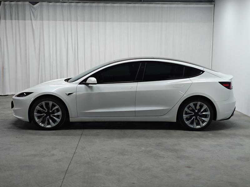 Tesla Model 3, 2025 — фото 4 из 12