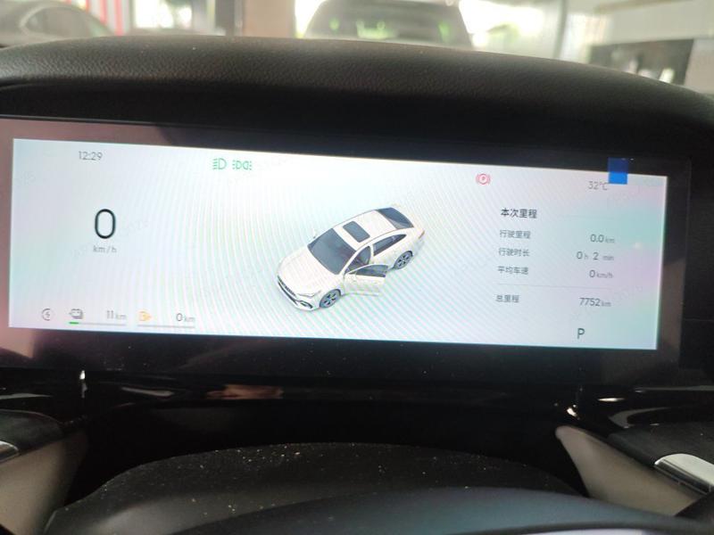 Geely Galaxy Starshine 6, 2025 — фото 10 из 12