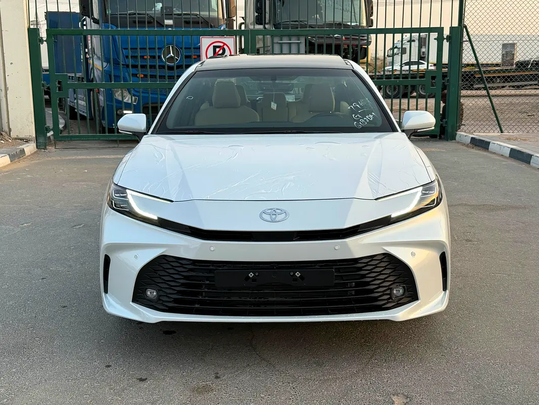 Toyota Camry, 2026