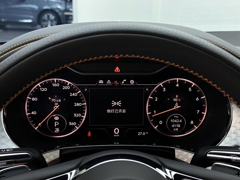 Bentley Continental GT, 2023 — фото 9 из 12